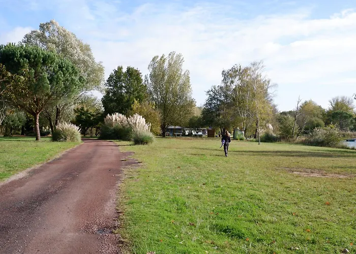 La Terrasse Du Sainte-Gemme (Charente-Maritime)